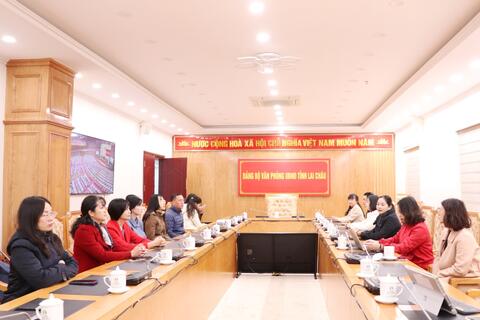 Tuyên truyền Nghị quyết số 57-NQ/TW ngày 22/12/2024 của Bộ Chính trị về đột phá phát triển khoa học, công nghệ, đổi mới sáng tạo và chuyển đổi số quốc gia giai đoạn 2025 – 2030; Nghị quyết số 71/NQ-CP ngày 01/4/2025 của Chính phủ về Chương trình hành động thực hiện Nghị quyết số 57-NQ/TW