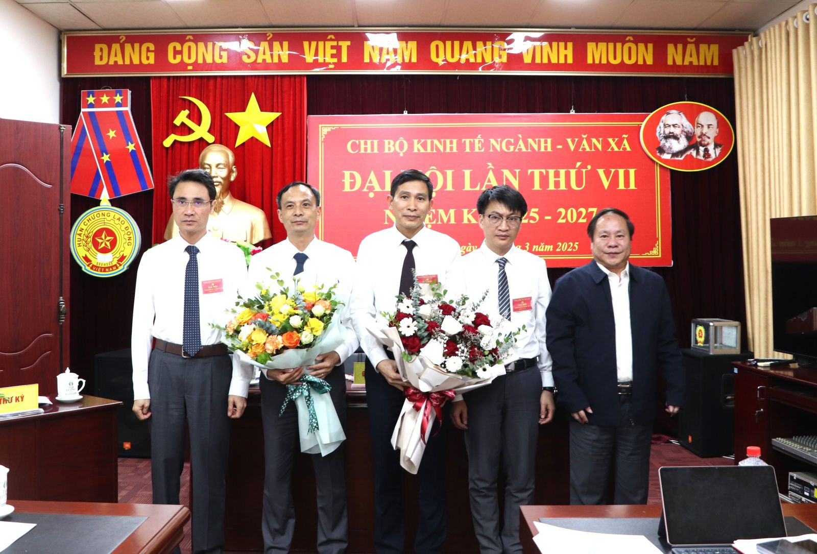 Đại hội Chi bộ Kinh tế ngành - Văn xã lần thứ VII, nhiệm kỳ 2025 - 2027