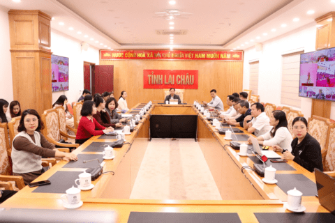 Hội nghị quán triệt, triển khai các văn bản của Trung ương, Tỉnh ủy